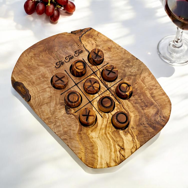 HANDCRAFTED OLIVE WOOD NOUGHTS AND CROSSES GAME - Image 3