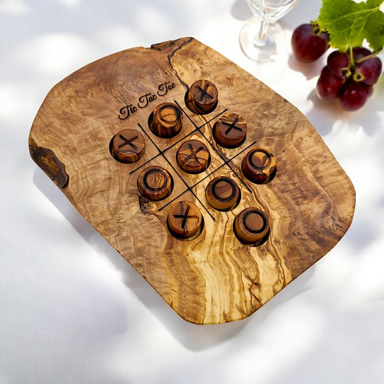 HANDCRAFTED OLIVE WOOD NOUGHTS AND CROSSES GAME - Image 4