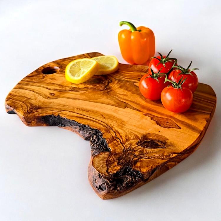 40cm IRREGULAR-SHAPED OLIVE WOOD CHARCUTERIE & SERVING BOARD WITH HOLE - Image 3